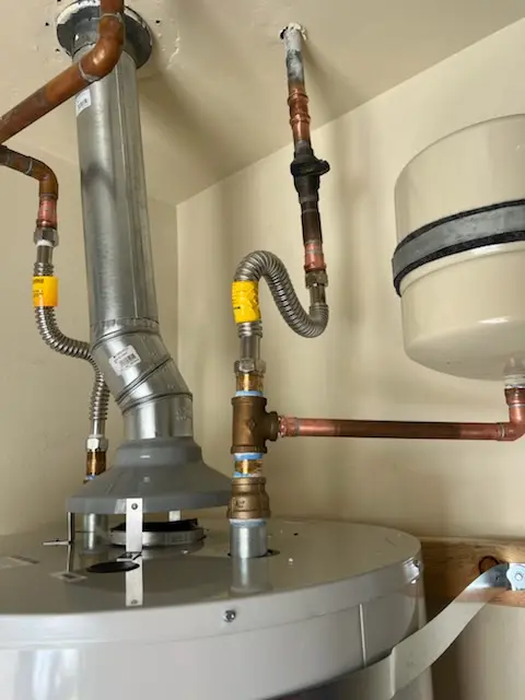 Water heater installation and plumbing repair in Cedarhurst